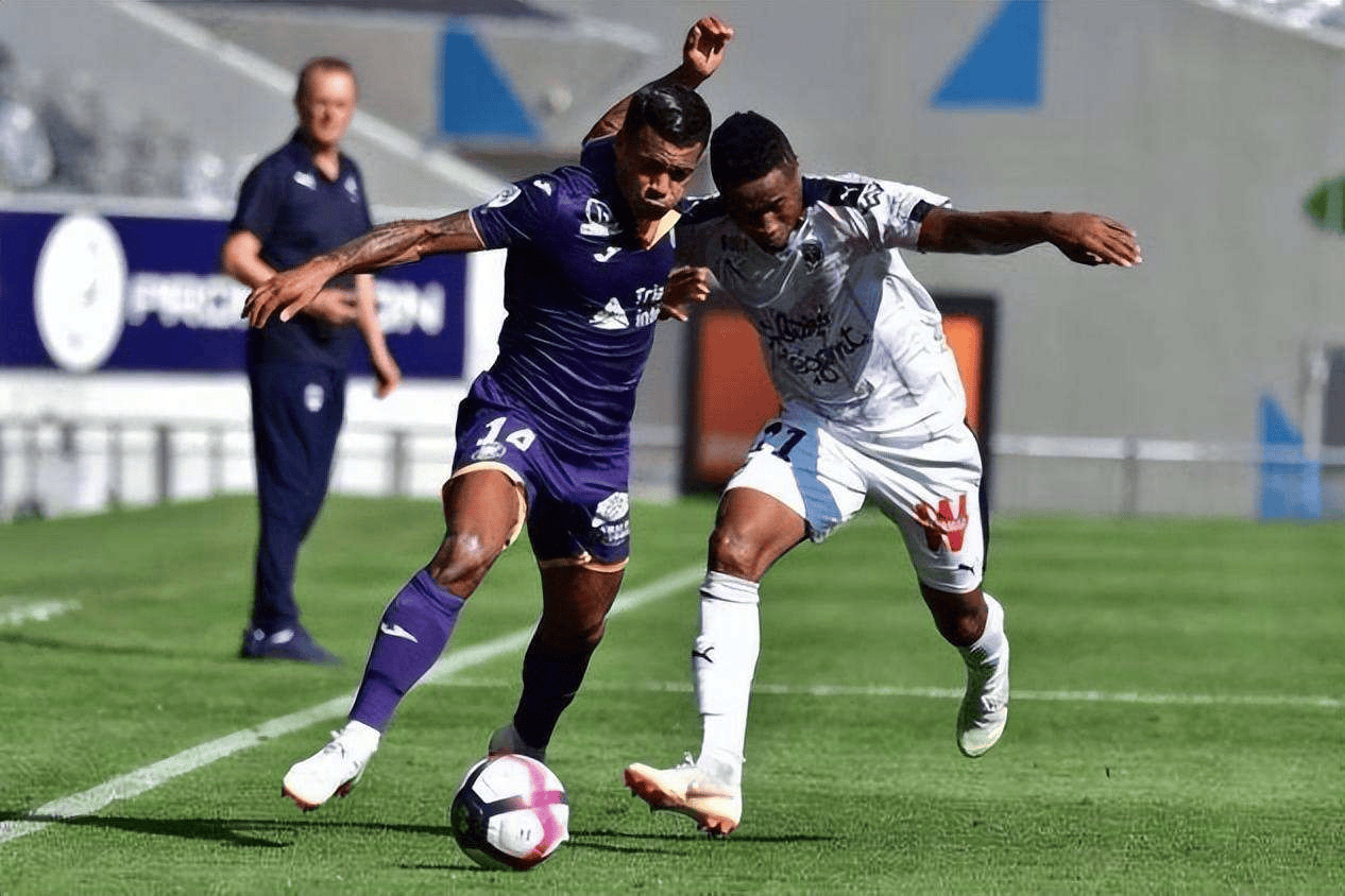 开云官方网站在线登陆-里尔赛前远射贴柱马赛迎法国杯关键赛之后，赛地聚焦