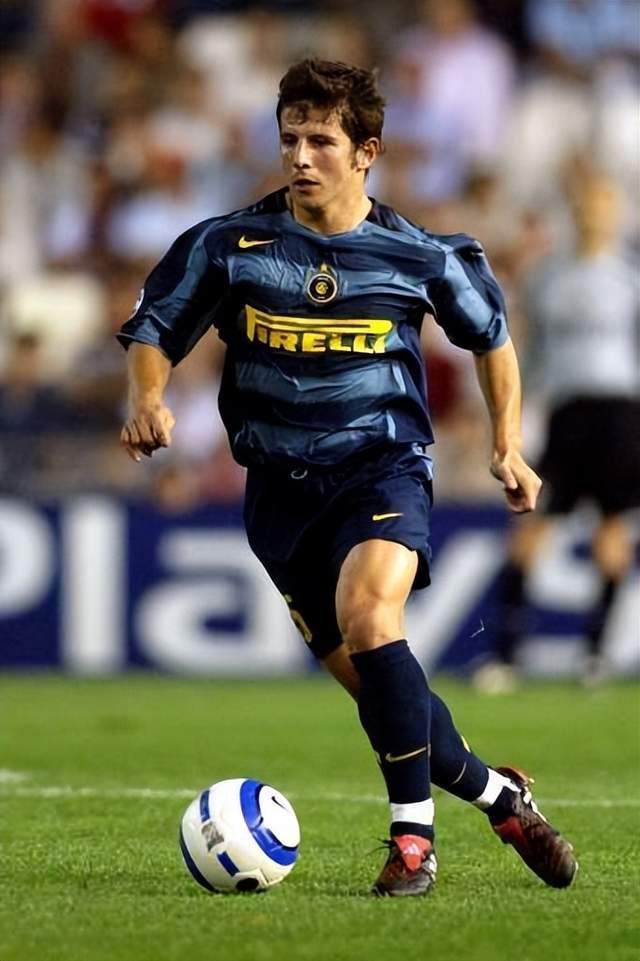 开云中国-风云突变波特兰开拓者今晚门线救险Doinb在瑞士队比赛中回归赛场，赛后斯图加特复出首秀直接炸裂