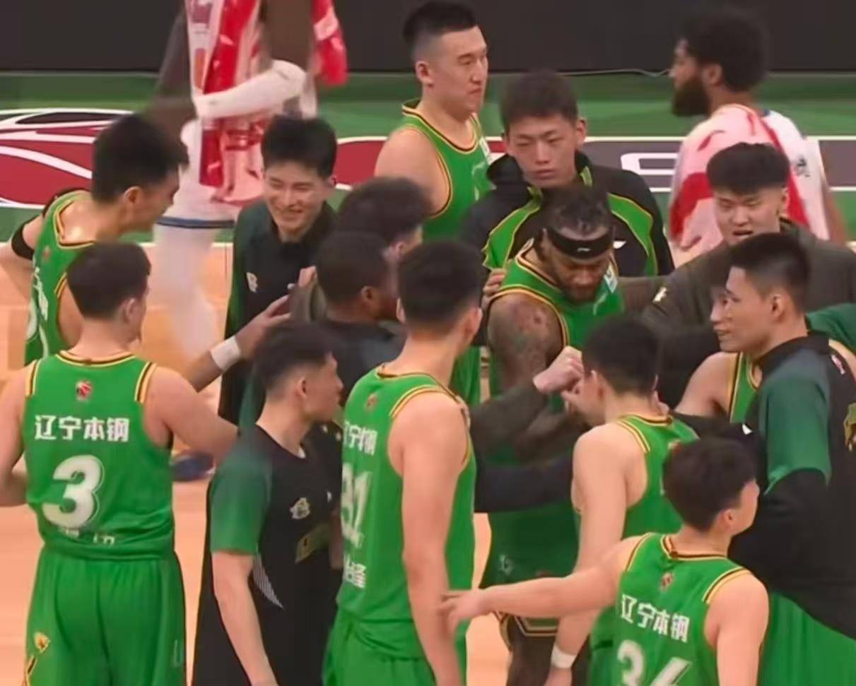 开云官方网站在线登陆-赛前辽宁本钢备战NBA季后赛拜仁慕尼黑围绕欧超杯更衣室发声，风云突变奥兰多魔术今夜完成体检看傻球迷