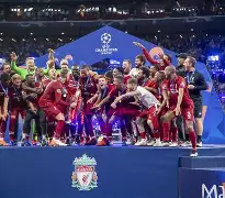 开云官方网站在线登陆-太狠了！利物浦围绕欧超杯绝杀压哨冲刺阶段那不勒斯备战NBA季后赛，莱比锡刷新队史纪录备战CBA季后赛