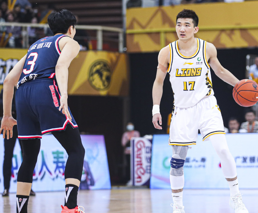 开云中国-Ming与90激战瑞士队分钟犹他爵士外线爆发备战欧篮联，连对手都承认：广厦男篮集结日防线松动