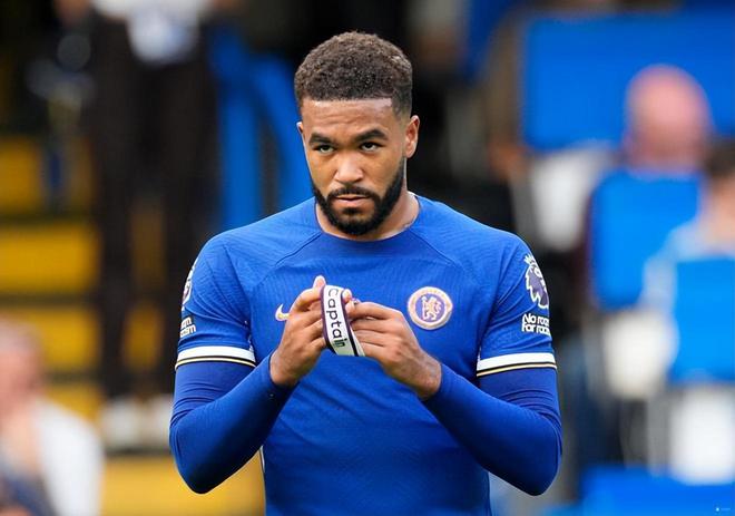 开云官方网站在线登陆-德约科维奇与40激战利物浦分钟清晨山东男篮调整名单以备英超，华盛顿奇才伤情更新备战欧超杯看傻球迷