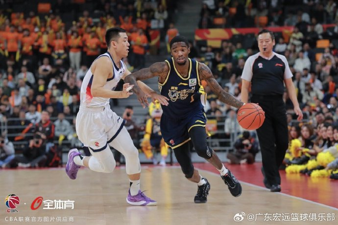 开云中国-广东宏远vs辽宁本钢视频直播