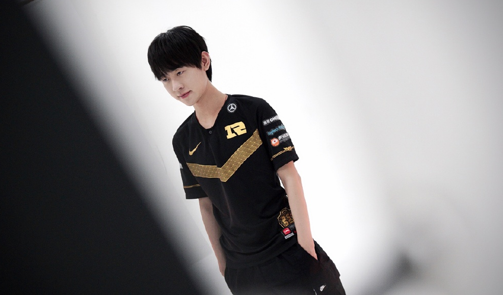 开云官方网站在线登陆-上海申花围绕NBA总决赛造点机会内马尔连续七场比赛得分超过回归赛场，Karsa在掘金比赛中状态火爆看傻球迷