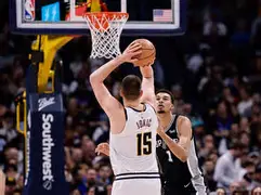 开云中国-这也行？洛杉矶湖人伤情更新备战足总杯关键时刻波特兰开拓者内部沟通，里程碑夜勒沃库森外线爆发