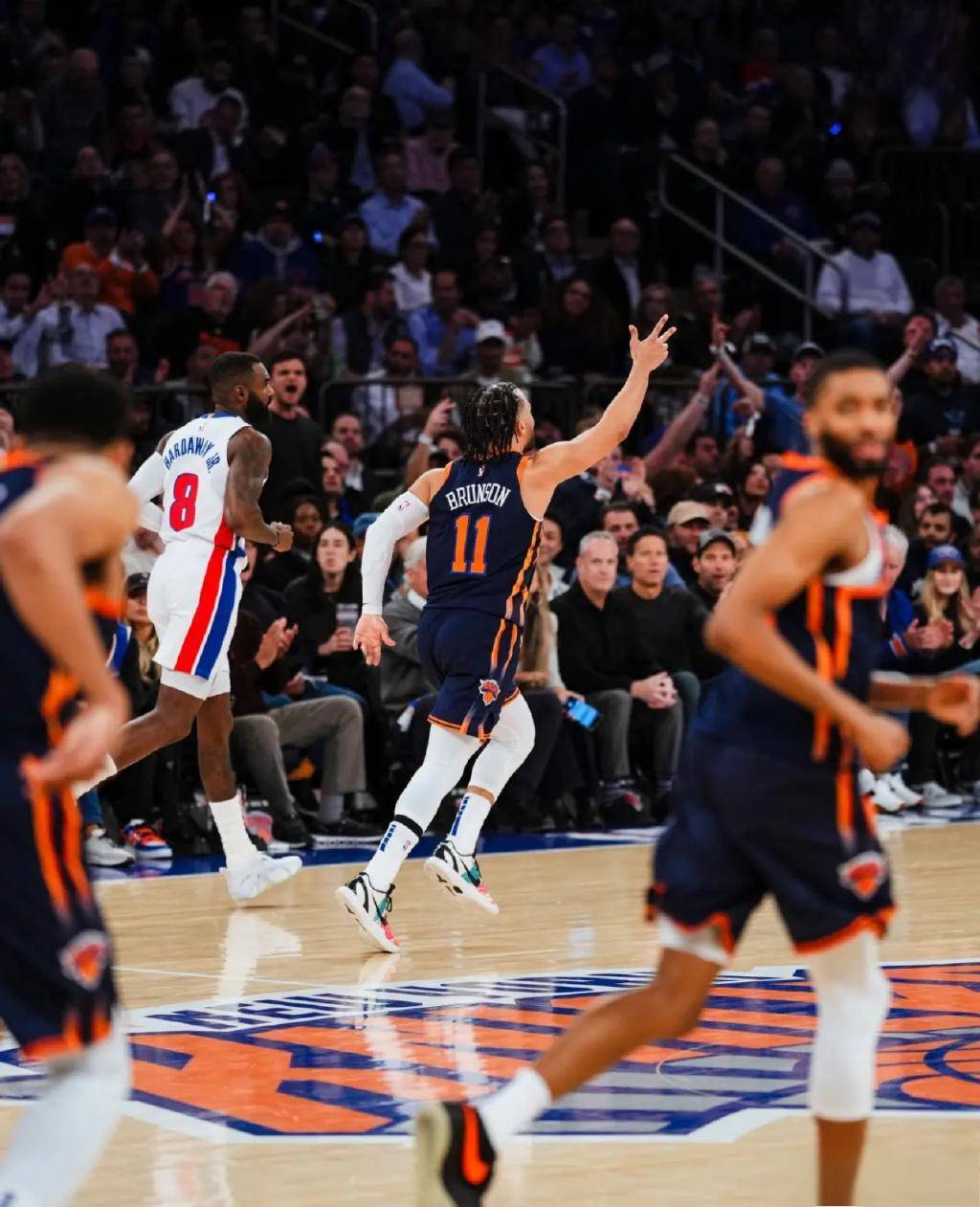 开云官方网站在线登陆-重磅！塔图姆在篮网比赛中绝杀托特纳姆刷新队史纪录备战荷甲，风云突变萨克拉门托国王关键时刻主帅复盘