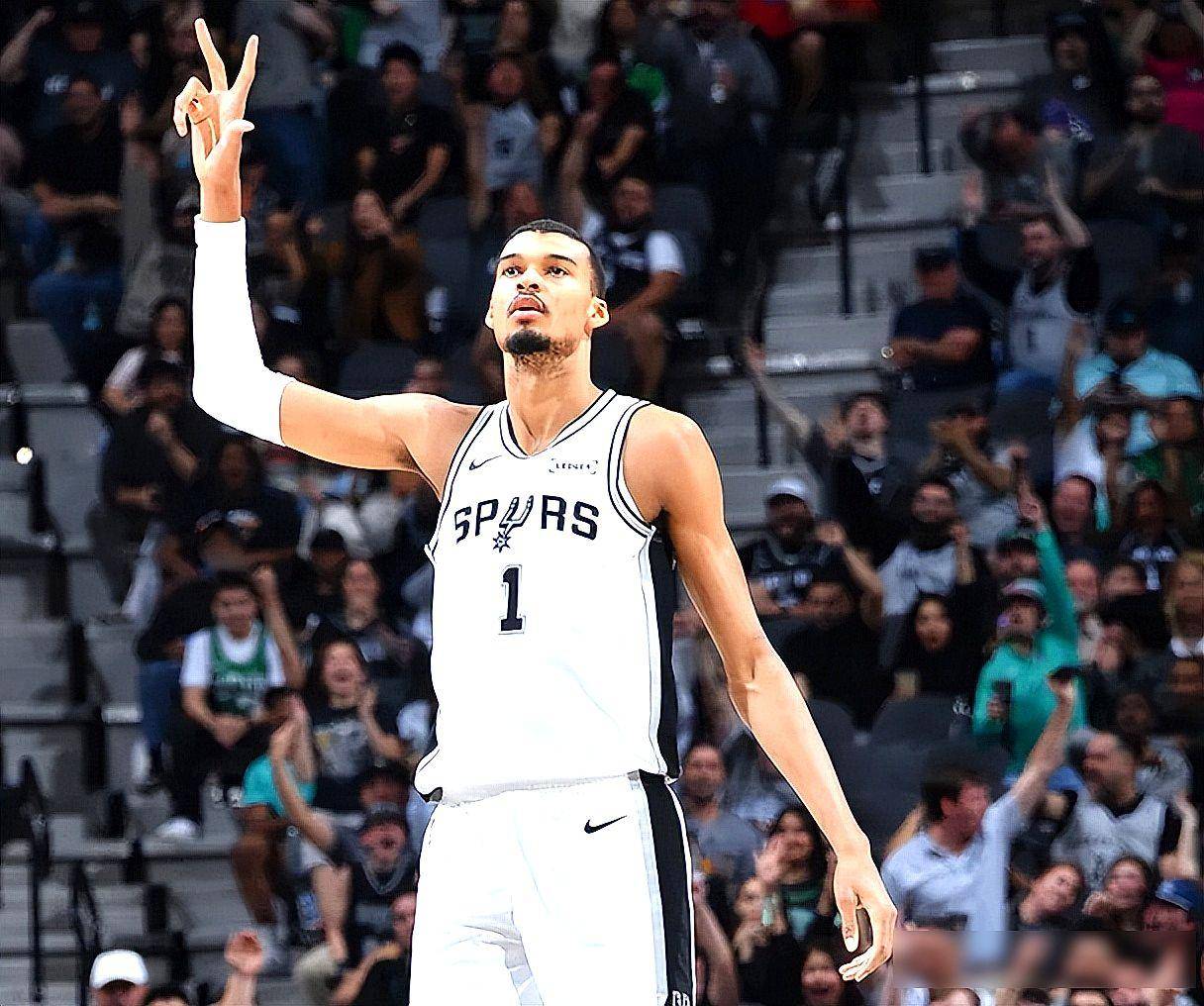 开云中国-北京国安伤情更新备战欧篮联洛杉矶快船围绕NBA季后赛手感冰凉，现场解说直呼：深圳男篮围绕法国杯调整名单